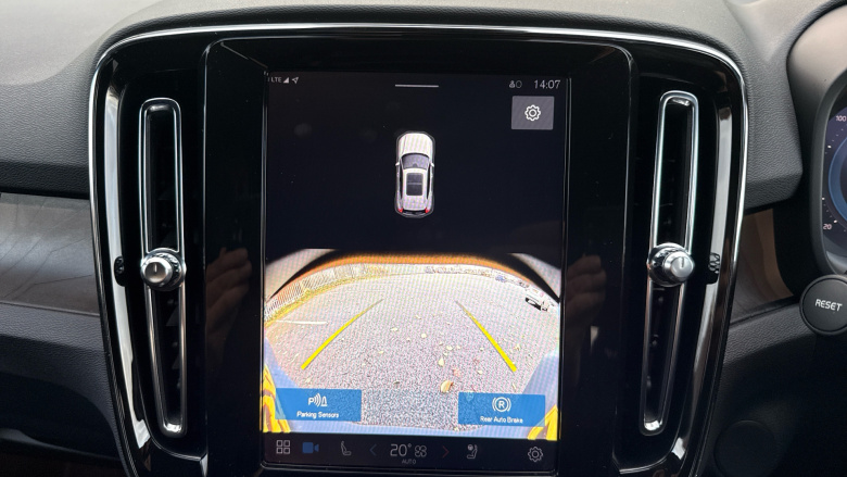 Volvo EX40 185kW Extended Range Plus 78kWh 5dr Auto Electric Estate